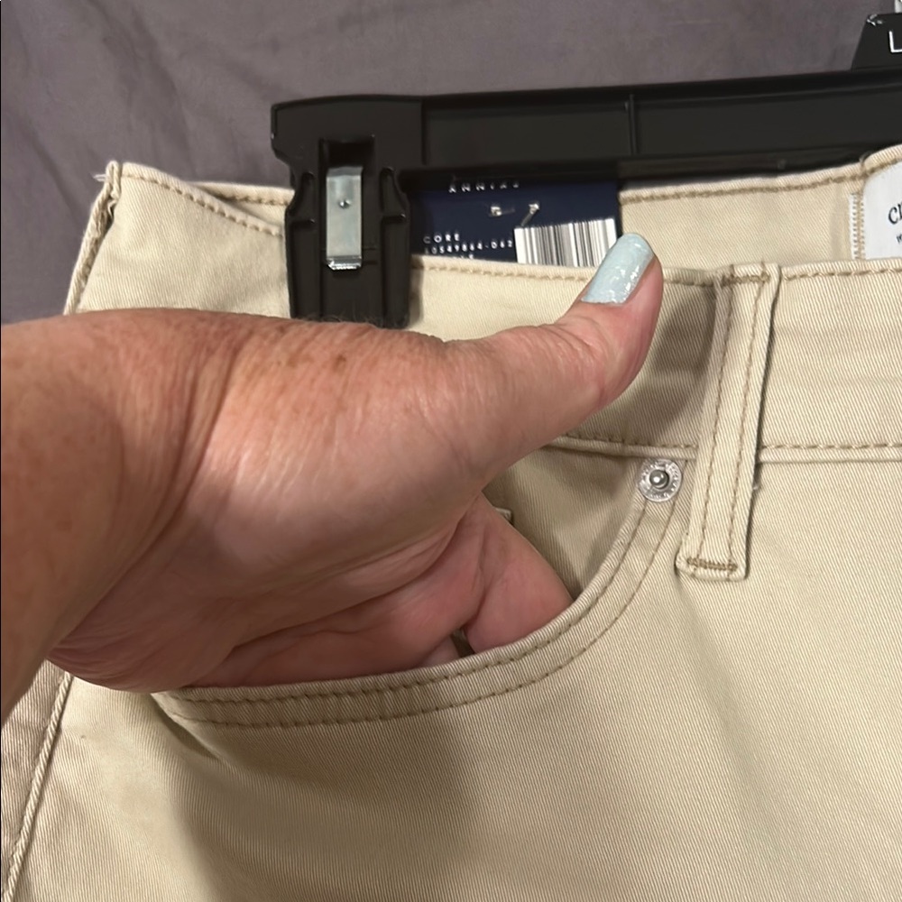 crown & ivy Cream Skinny Jeans - Picture 3 of 7